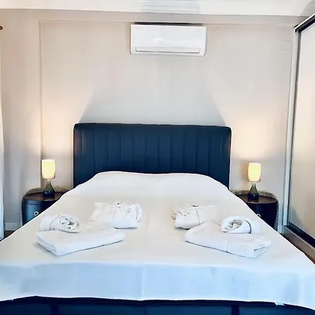 Private Oasis With Its Own Pool Near The Urla'da Oezel Havuzlu Evde Konakla Apartamento Urla